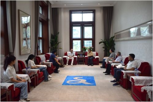 共繪文藝繁景 同唱絲路之歌 中烏人文藝術(shù)交流活動在京舉行