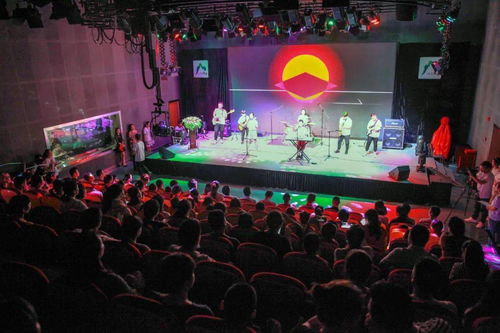 新昌融媒藝術文化活動交流中心火爆招生中 點擊開啟孩子閃亮藝術之路